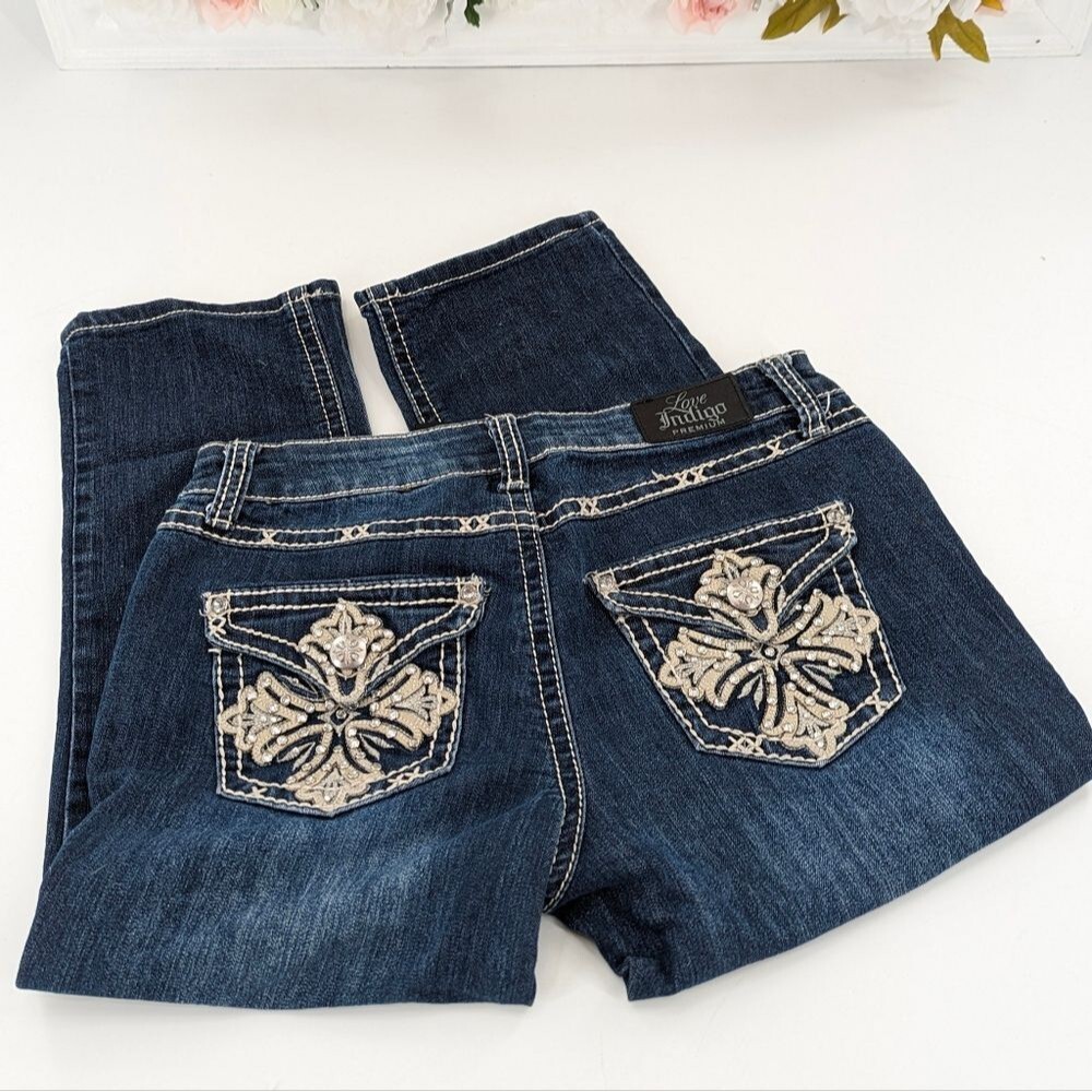 Love Indigo Premium Bling Embellished Cropped Low Waist Capri Jeans Size 4 28x20